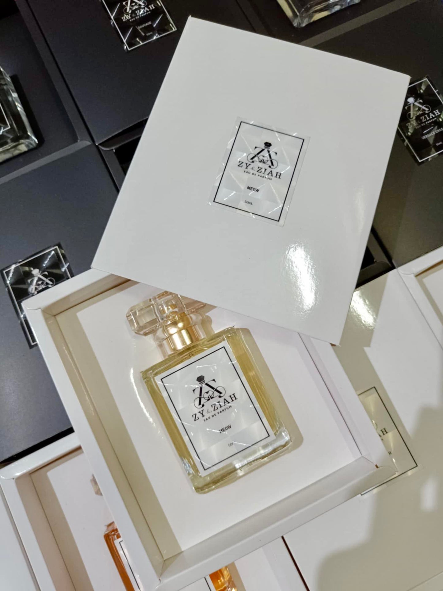 Zy&Ziah Eau de Parfum (FOR WOMEN)